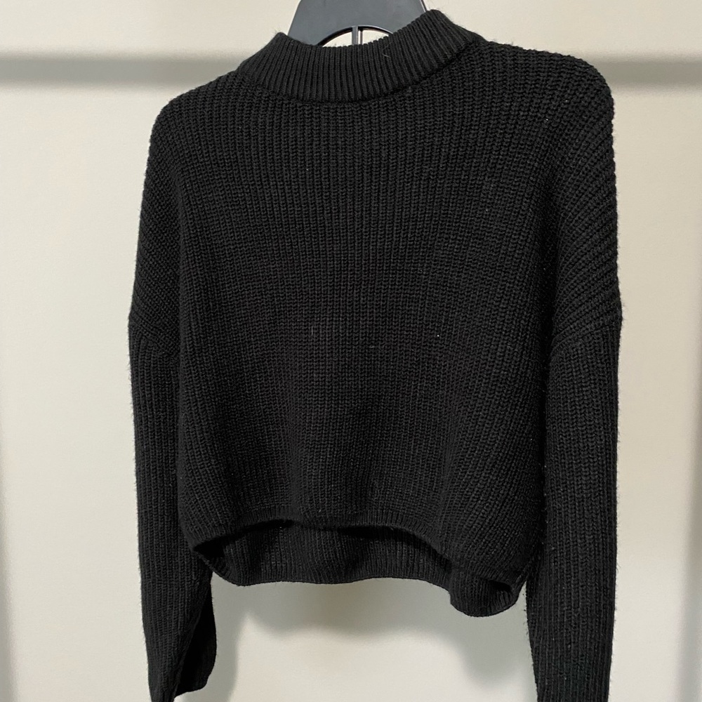 Black Cropped Sweater